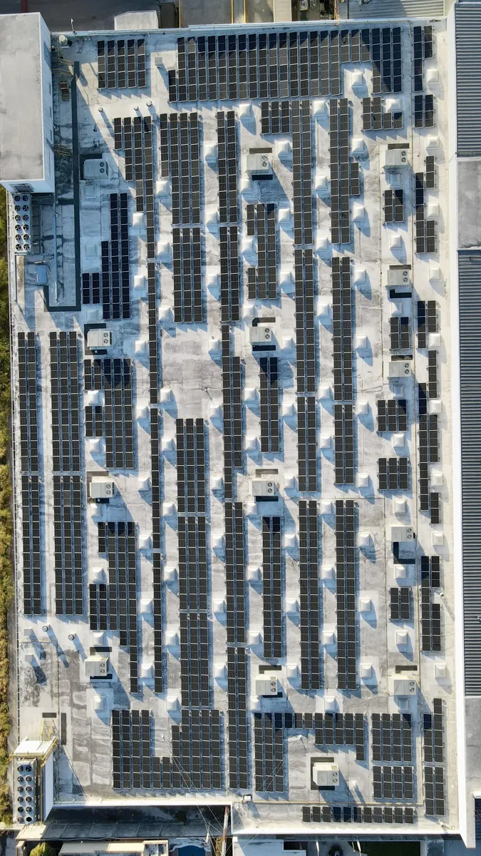 Instalación solar ECOS — HEB